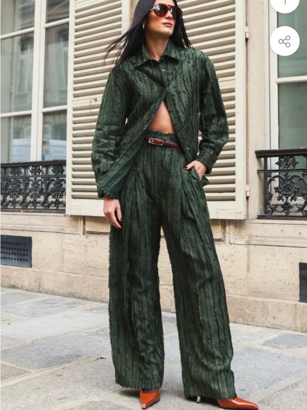 Jane Top (XS) and Lía Pant (M)